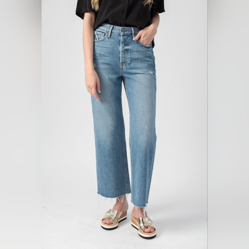 GRLFRND Bobbi Straight Jeans Size 25 Raw Hem Gonna Fly Now Blue EUC